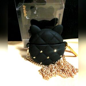 BNIB BLACK CAT AIR POD CASE BY CLAIRE'S SOFT W/ GOLD DETAILS LONG CHAIN 2.5 x 3